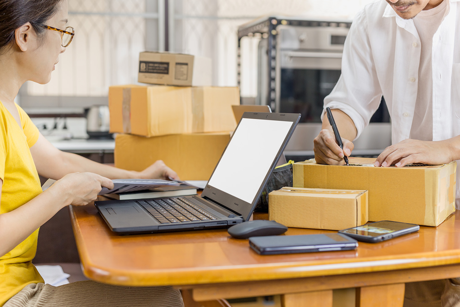 10 Warehouse fulfilment_resized